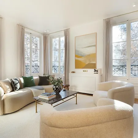 Pick A Flat's In Saint Germain Des Pres - Rue Furstemberg Paris